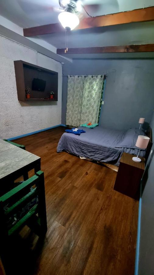 Hostal Henua Roa Hanga Roa Exteriör bild
