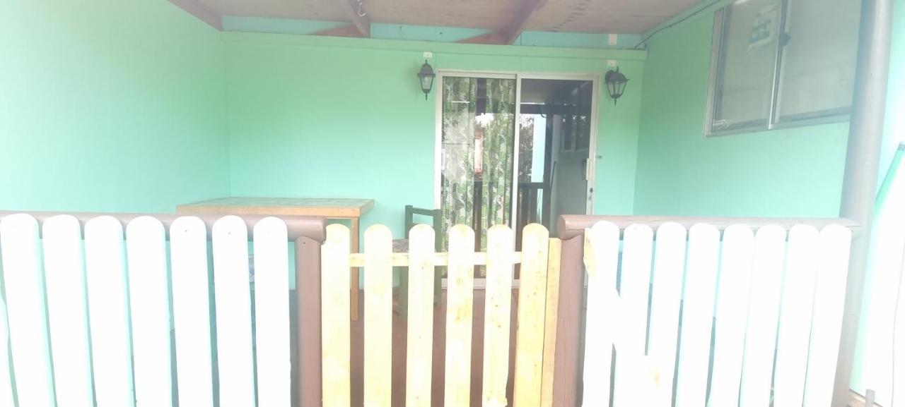 Hostal Henua Roa Hanga Roa Exteriör bild